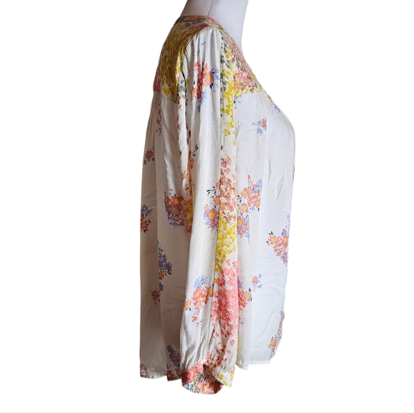 Lucky Brand Floral Print Blouse Size Large V-Neck 3/4 Sleeve Boho Peasant Fairy - Picture 4 of 16